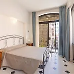 Appartement 6 Mehari Varigotti