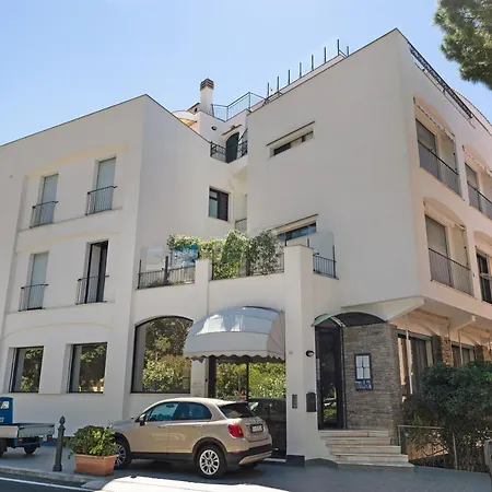 6 Mehari Appartement Varigotti