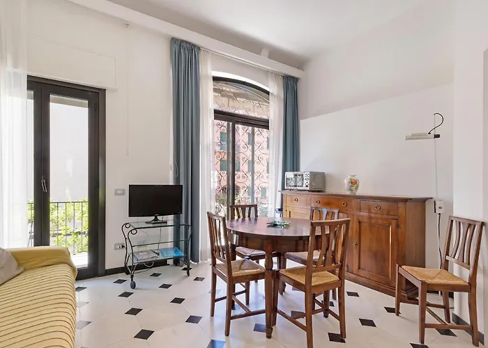 6 Mehari * Varigotti