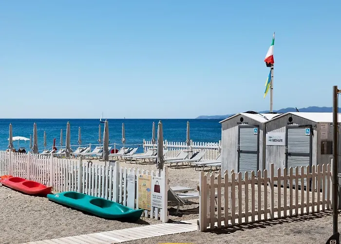 6 Mehari Apartment *